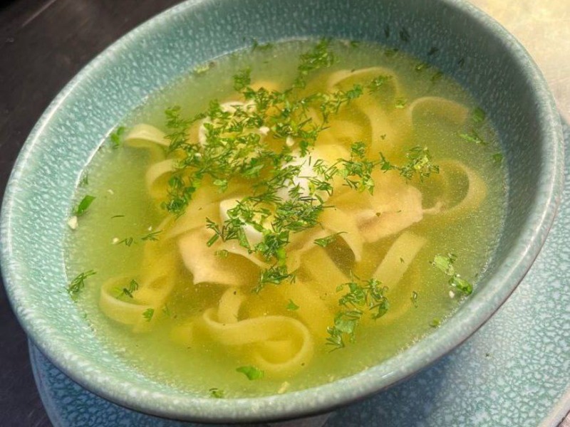 Бульйон з куркою та яйцем / Broth with chicken and agg