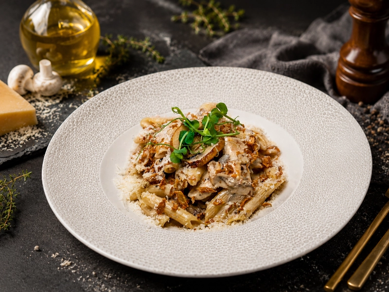 NEW Паста з куркою та грибами / Pasta with Chicken and Mushrooms